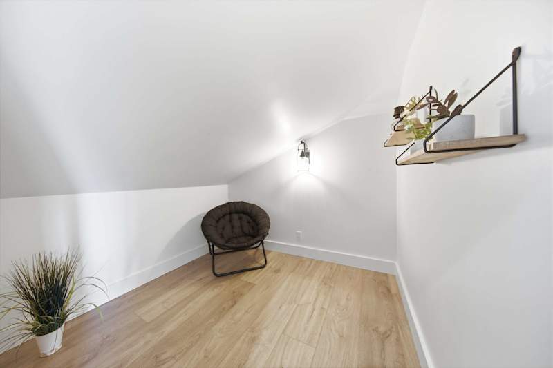 Private area next to the closet