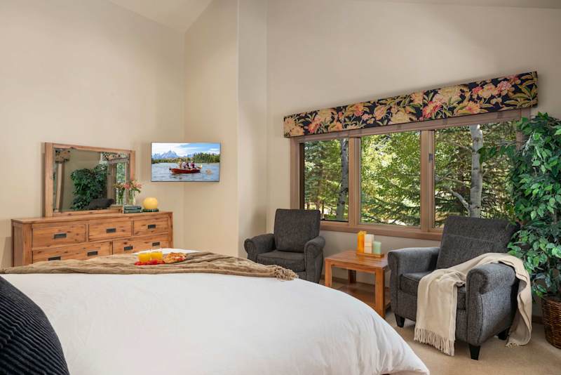 Bedroom 2 (3 of 3)