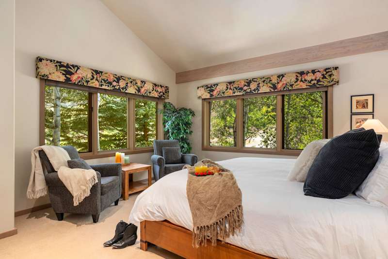 Bedroom 2 (2 of 3)