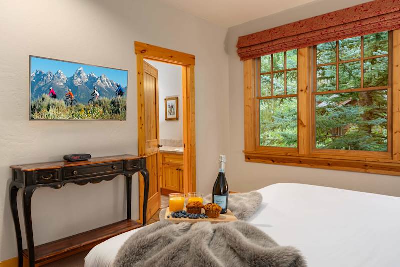 Bedroom 2 (2 of 2)