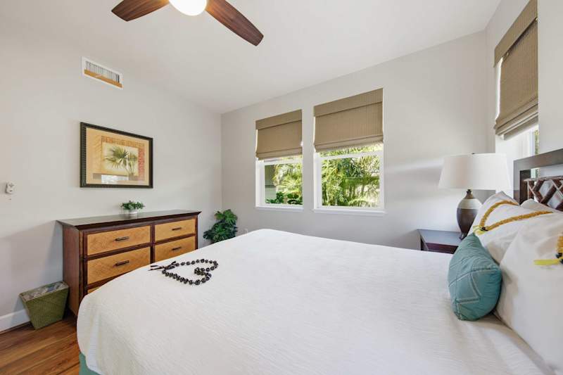 Cozy Queen Bedroom (2 of 2)