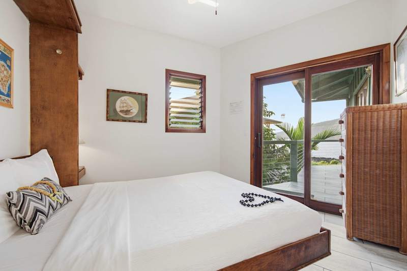 Guest Bedroom 1 (2 of 2)