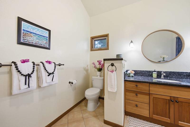 Primary Queen Suite (4 of 5)