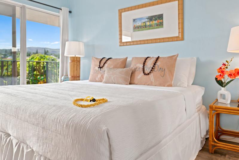Master Bedroom (1 of 3)