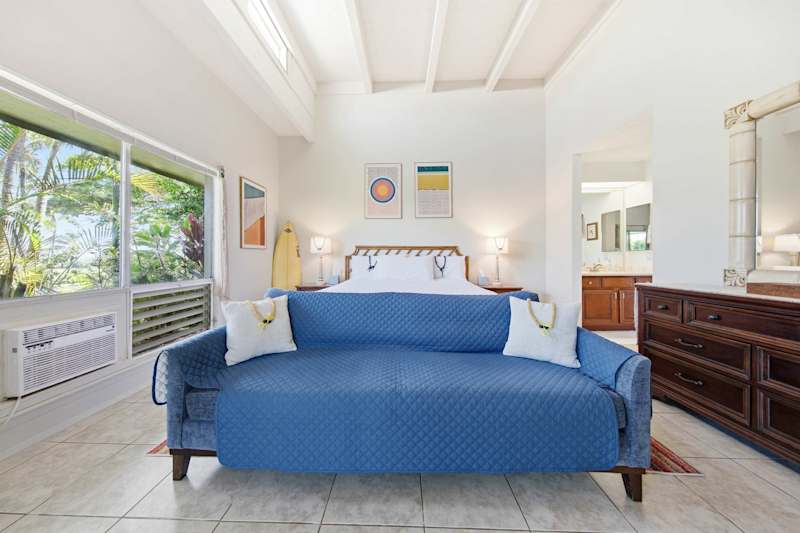 Master King Bedroom (2 of 3)