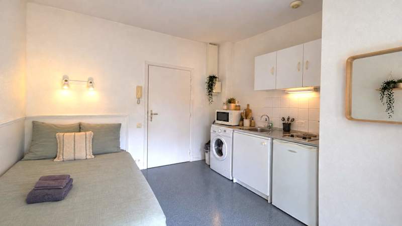 Studio idéal télétravail, cuisine équipée et wifi rapide : Nice