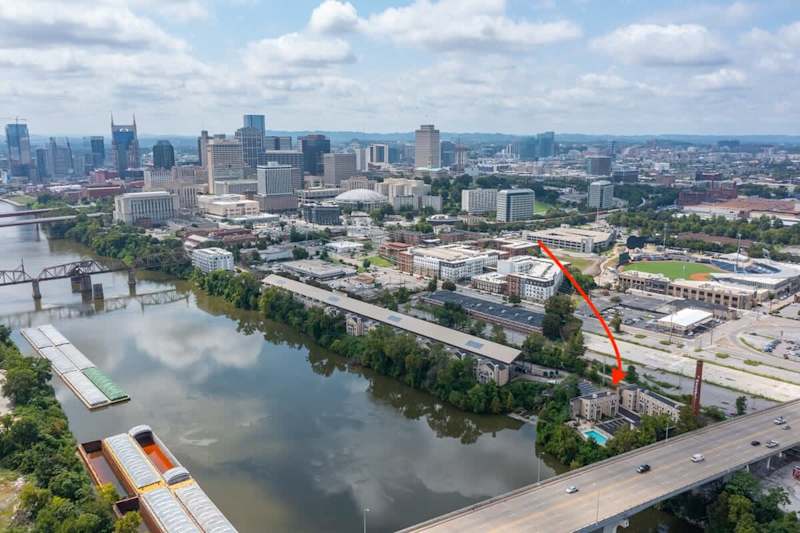 Downtown Nashville Riverfront Condo with Pool