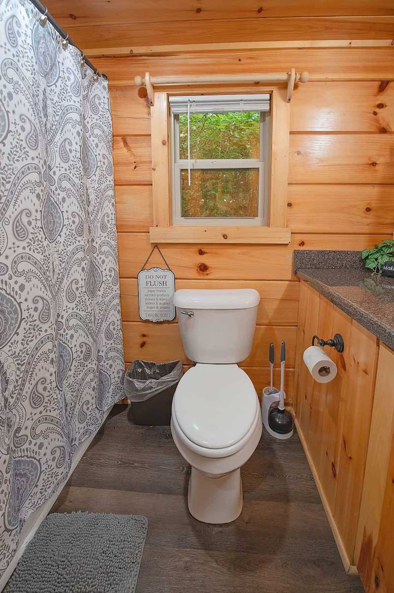 Full bathroom