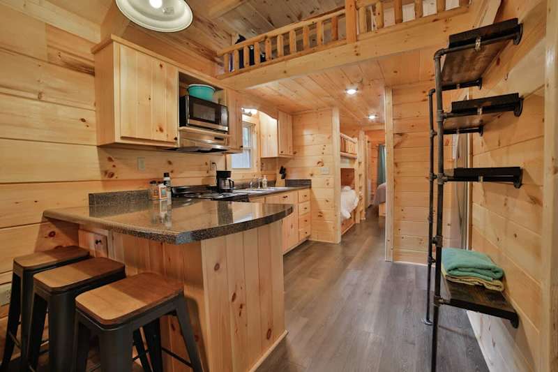 Eden Cabin photo 4