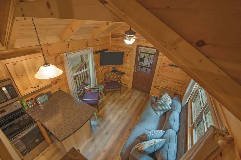 Apollonie Cabin photo 15