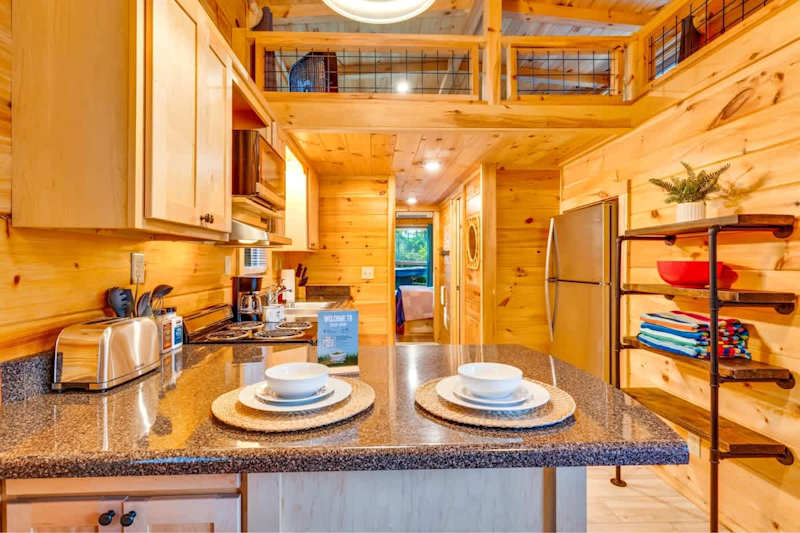 Eliza Cabin photo 13