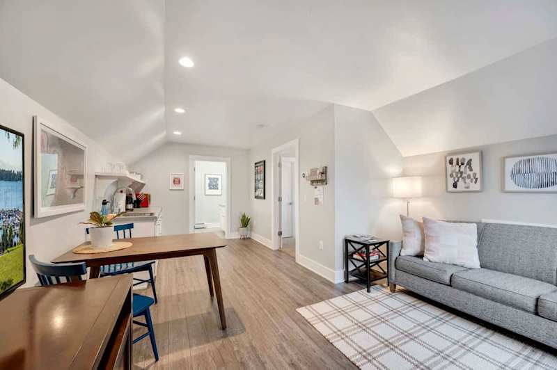 Private Guest Suite · Walk to Downtown Egg Harbor