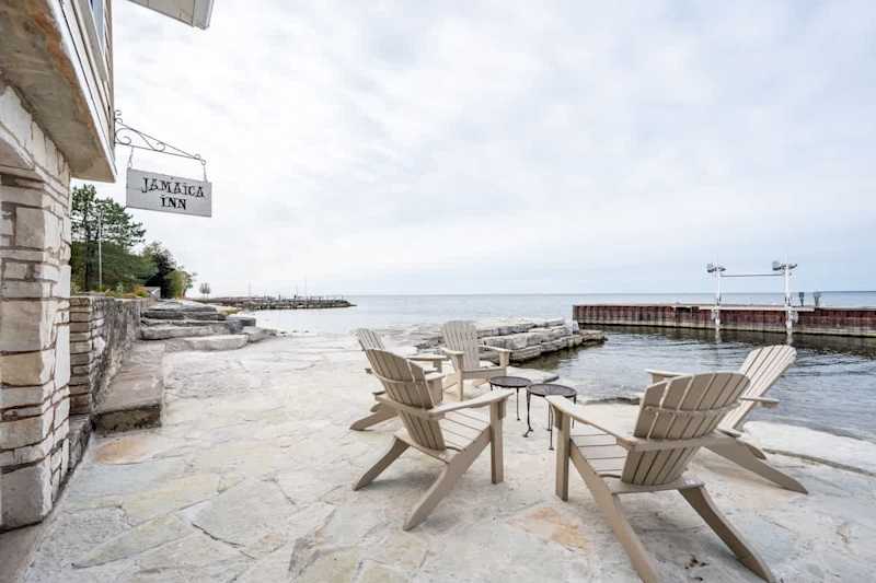 Waterfront group retreat managed by DoCo