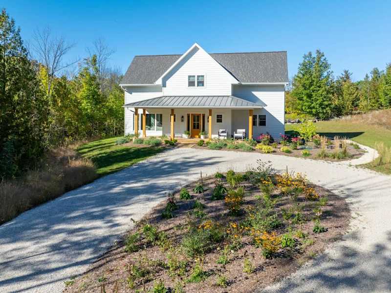 Designer Retreat · Screened Porch · Sister Bay