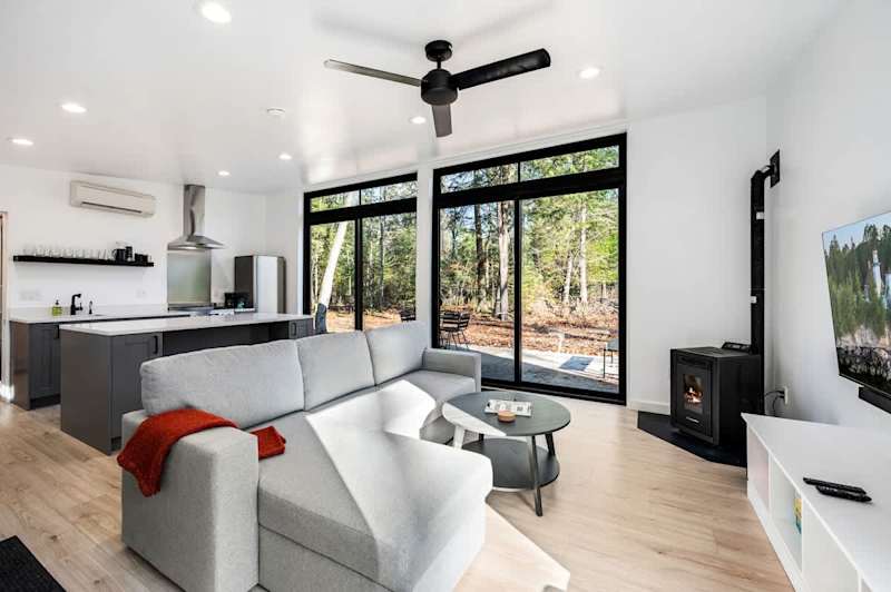 Modern Cabin in the Woods · Fireplace · Egg Harbor