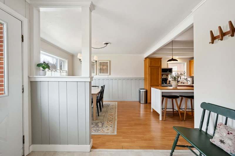 Historic Cottage · Walk to Downtown Egg Harbor