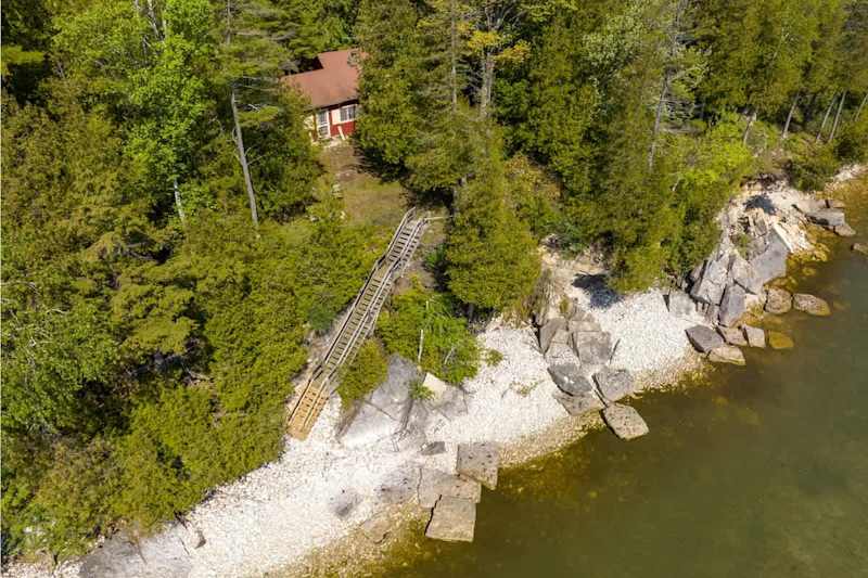 Lakefront Cottage · Sunrise Views · Jacksonport