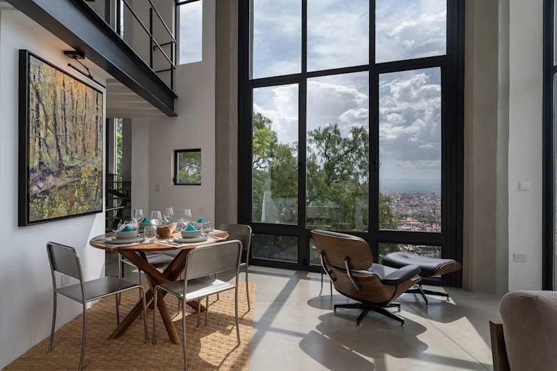 Casa Altamira: Stylish 1BR w/ City Views in Centro photo 5