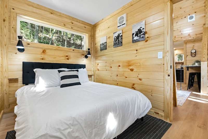 Charcoal Chalet photo 2