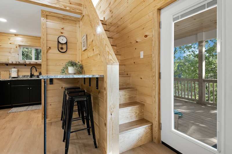 Charcoal Chalet photo 6