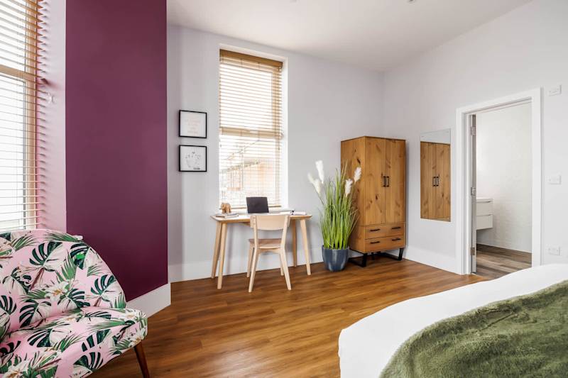 Stunning Sea Views, Family Apt; Free Parking & Gym - Photo 33