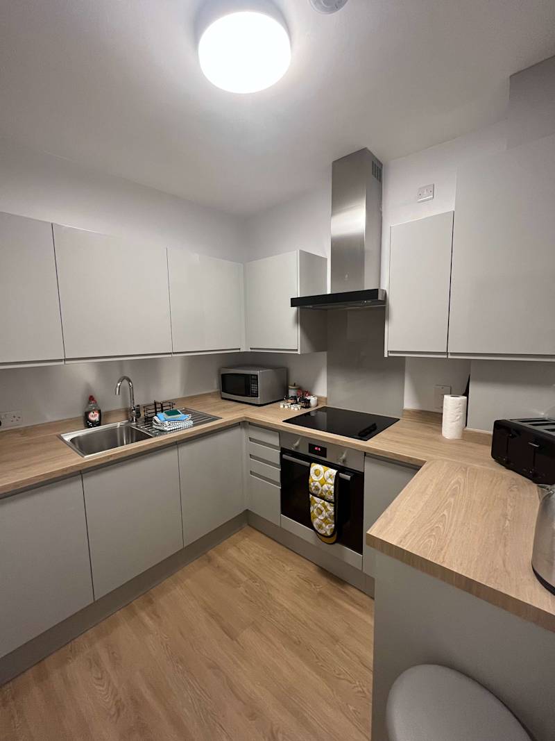 *NEW* Contemporary 2 bed, free parking - Photo 13