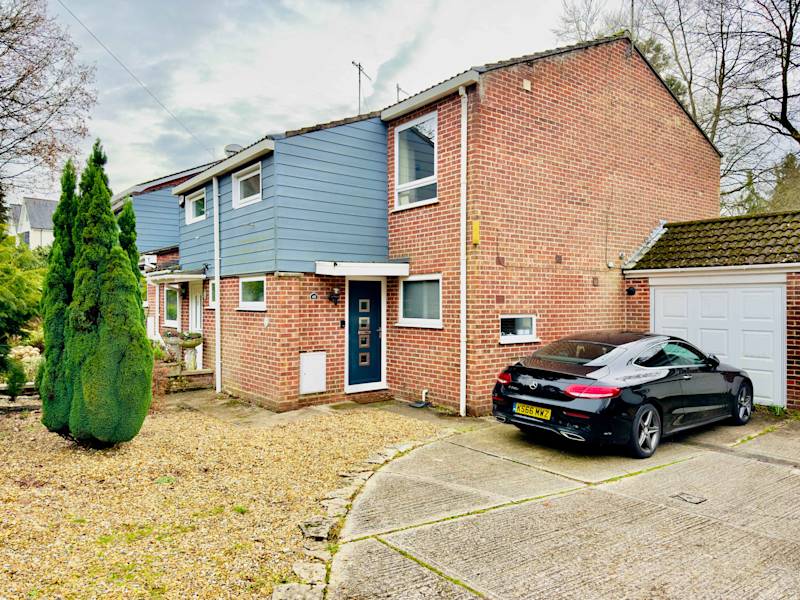 Charming Family Home by Coy Pond w/ Free Parking - Photo 9