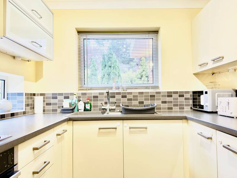 Charming Family Home by Coy Pond w/ Free Parking - Photo 8