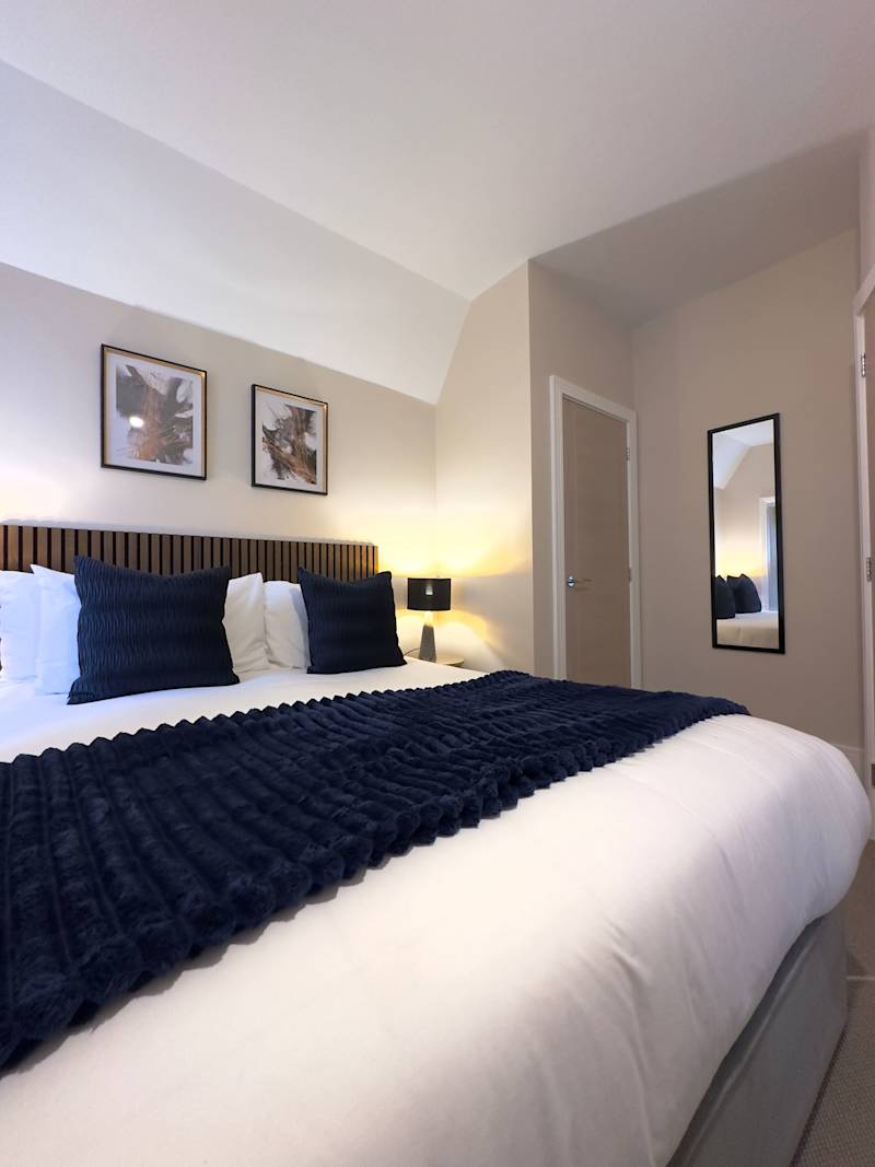 Relaxing Double Room by the Shore - Photo 16