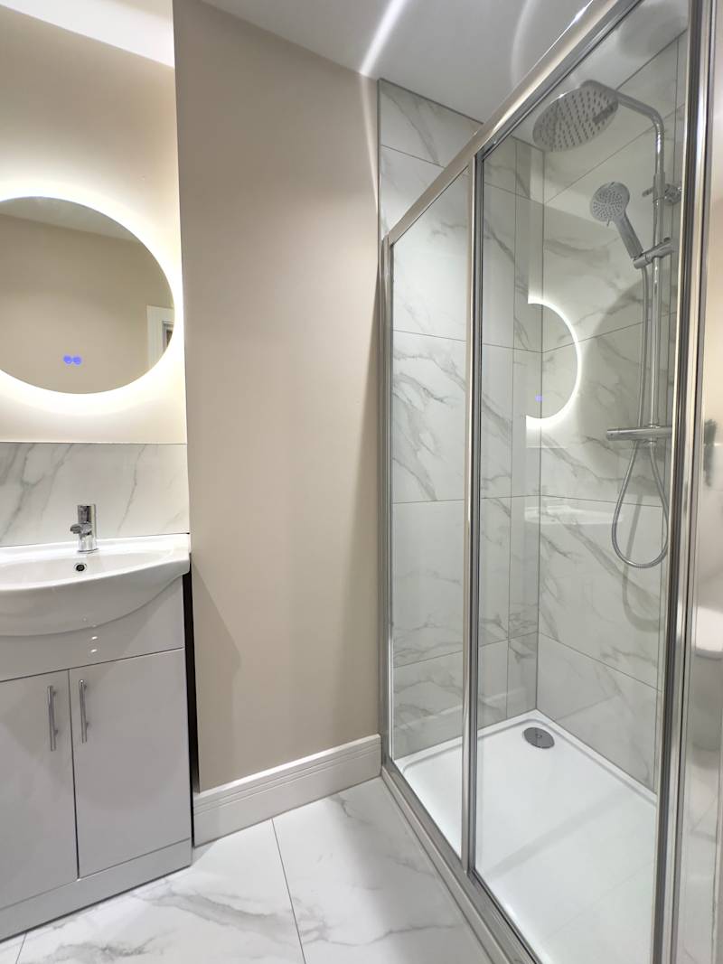 Modern Coastal Getaway with Double Bed - Photo 2
