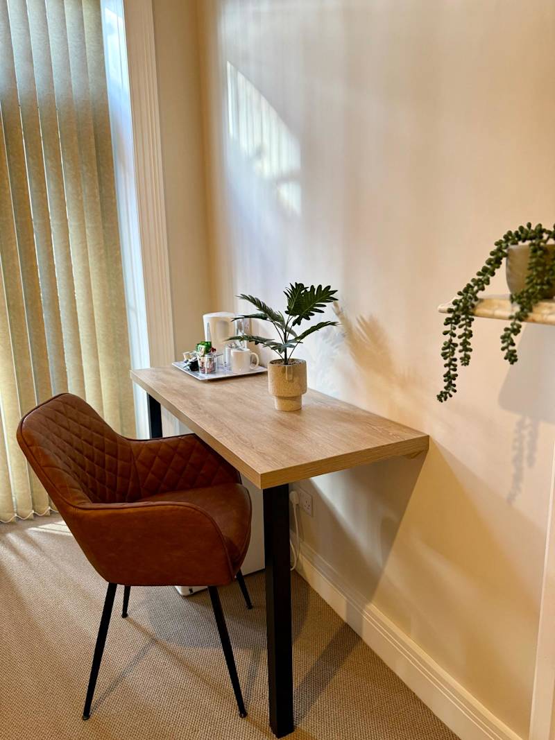 Seaside Escape with Double Bed & Balcony - Photo 18