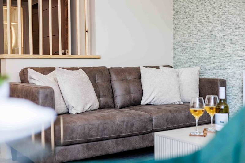Relaxed & Luxurious Seaside Apartment - Photo 20