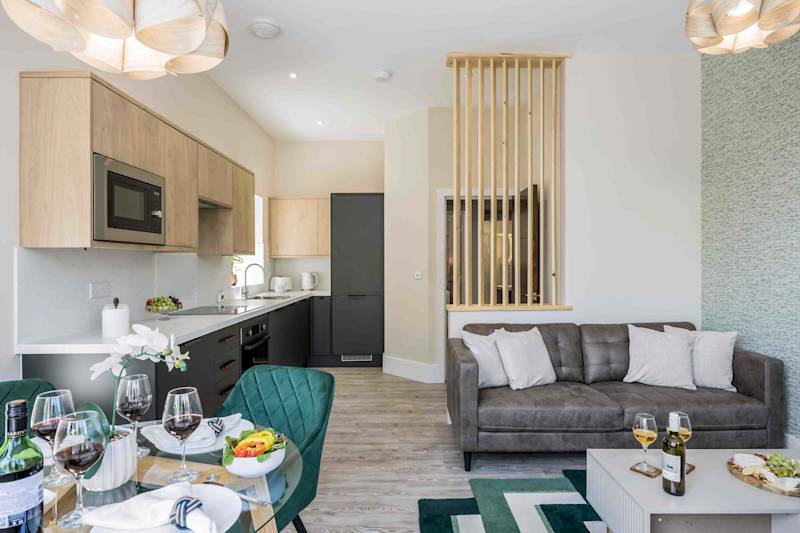 Relaxed & Luxurious Seaside Apartment - Photo 3
