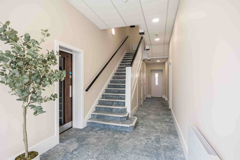 Newly Renovated Luxurious Retreat with Parking - Photo 10