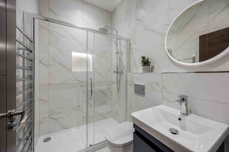 Relaxed & Luxurious Apartment with Garden - Photo 13