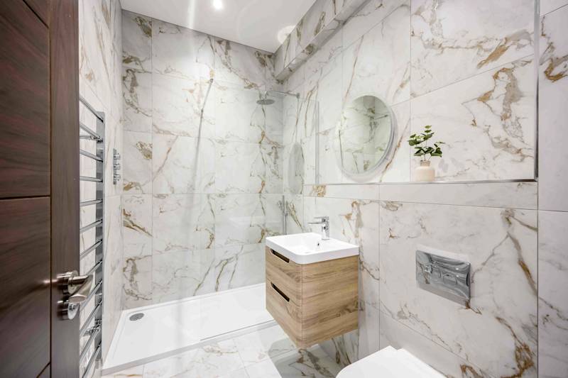 Brand New Luxurious Haven With Garden - Photo 12