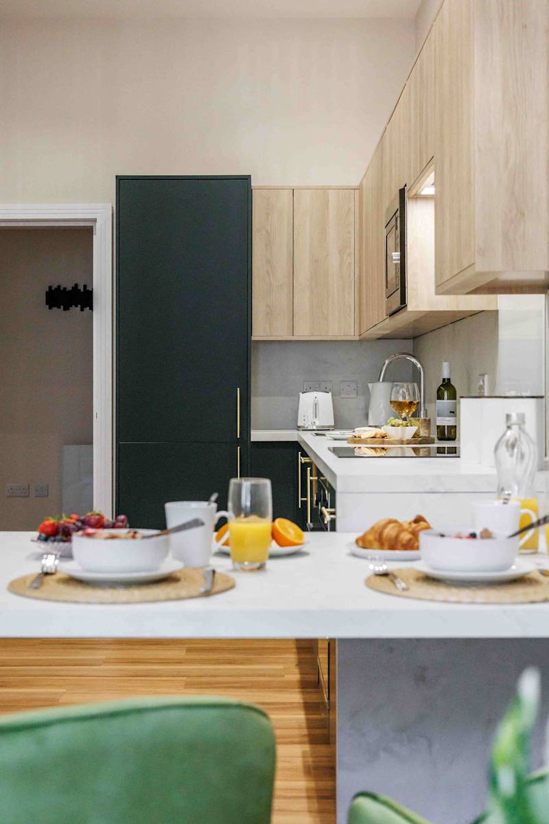Brand New Luxurious Haven With Garden - Photo 23