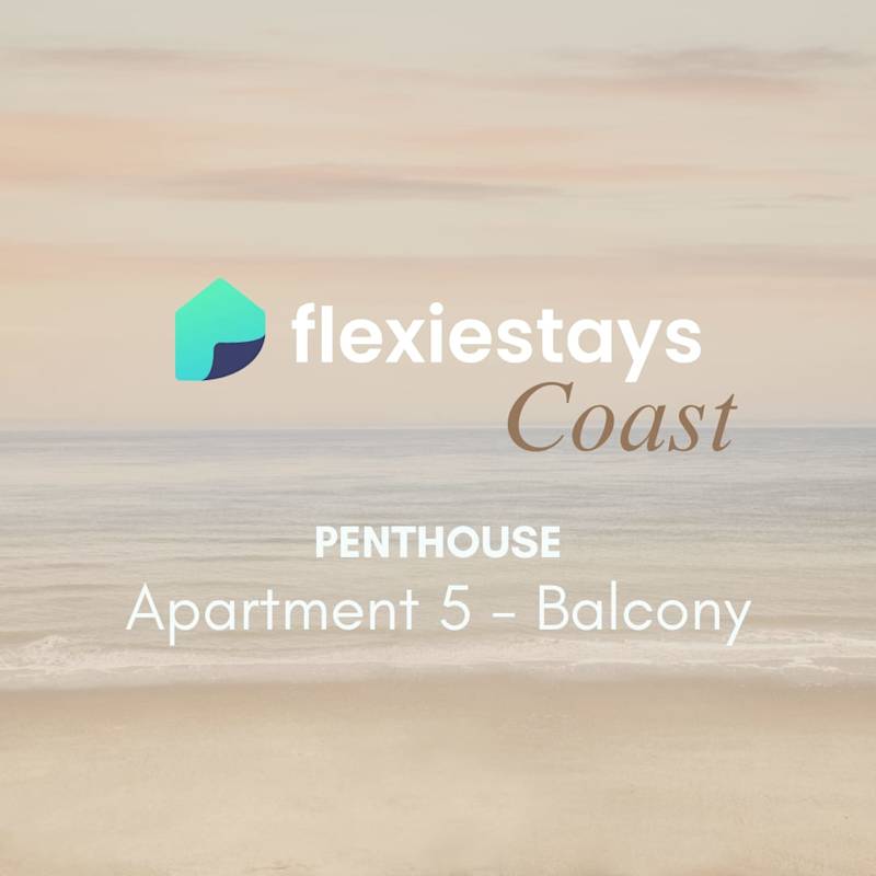 Homely Penthouse w/ Balcony, Free Parking & Wi-Fi - Photo 4