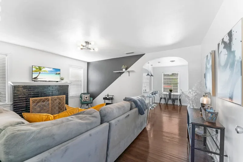 Graham Cracker House- Fenced+Central vacation rental in Jacksonville, Florida