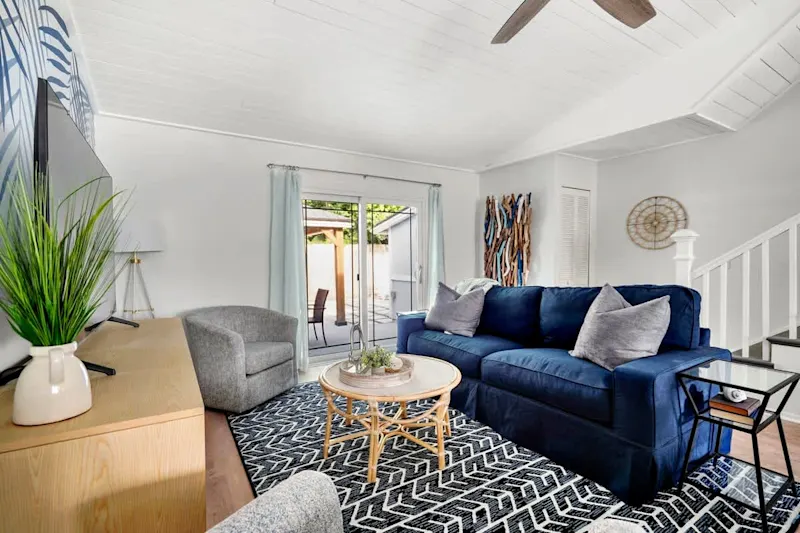 Beach Getaway - Team Joseph Ellen — photo 5