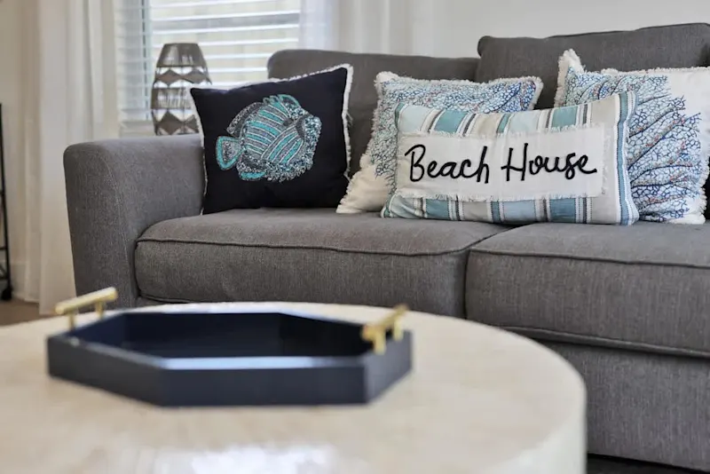 Luxury Beach Escape- Grill, Fenced Yard, Patio — photo 2