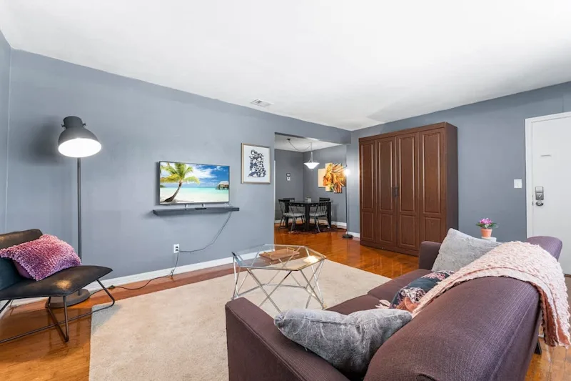 Eclectic Escape #3-SAN MARCO, SLPS 5, Wi-Fi vacation rental in Jacksonville, Florida