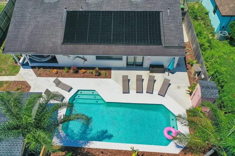 Pink Flamingo House -Pool, Gazebo, Luxury vacation rental in Jacksonville Beach, Florida