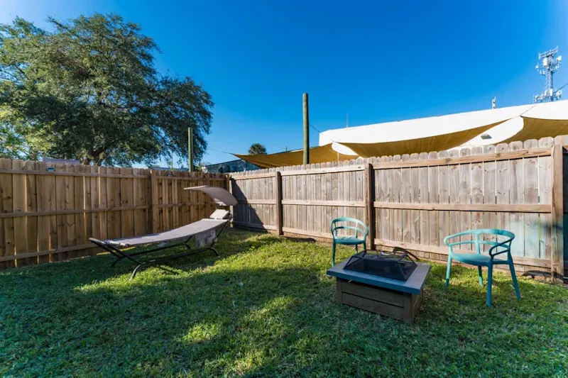Landon's Landing Firepit + W/D — photo 4