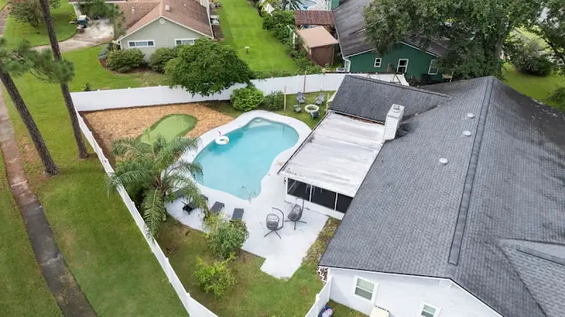 Putt Putt Pool Home Mini Golf/Grill/Ping Pong — photo 3