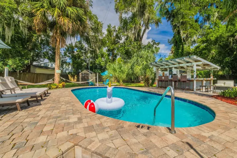 Heated Poolside Oasis-Central/Firepit — photo 3