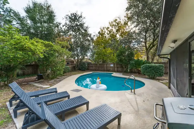 Serenity at Chatwood Pool, Grill vacation rental in Jacksonville, Florida