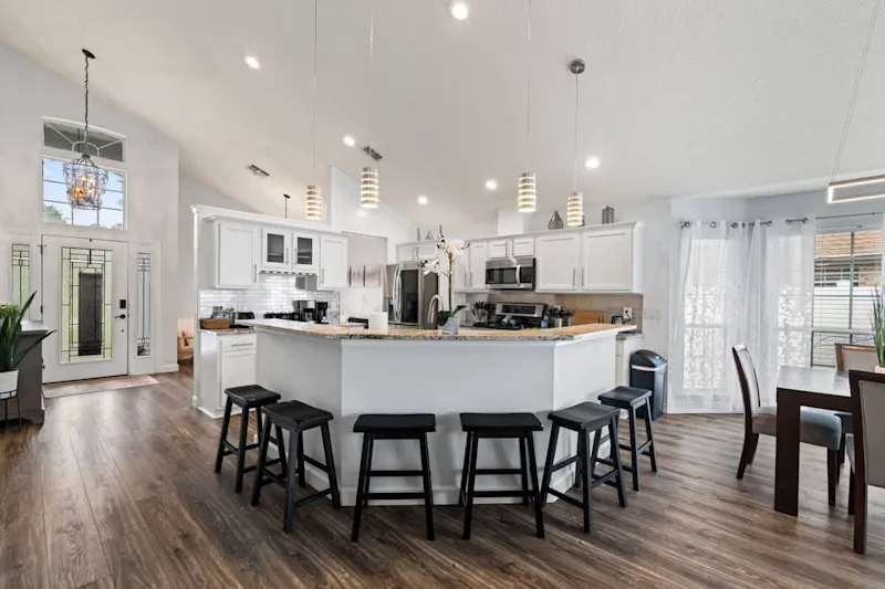 Hawkins Cove Hideaway - Serene Waterfront Retreat — photo 6