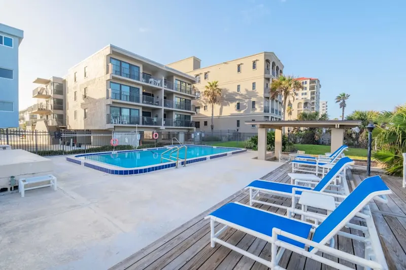 Jax Beach Gem - Team Joseph Ellen — photo 4