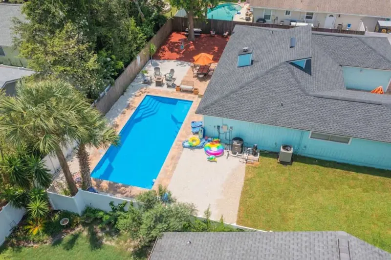 Saltwater Retreat | Pool | Golf Cart Included — photo 5